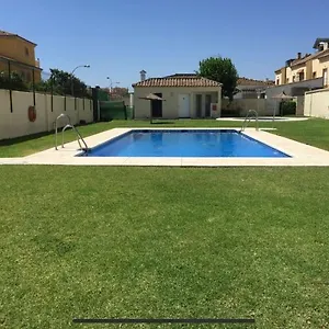 En Zona Playa Con Vistas A La Bahía Apartamento